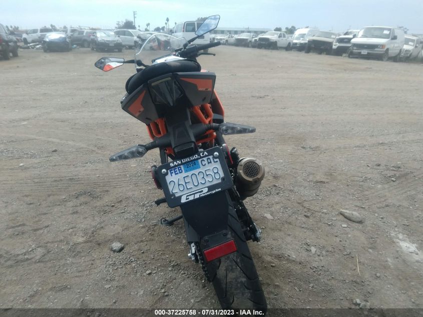 2022 KTM 390 RC MD2JYJ401NC216887