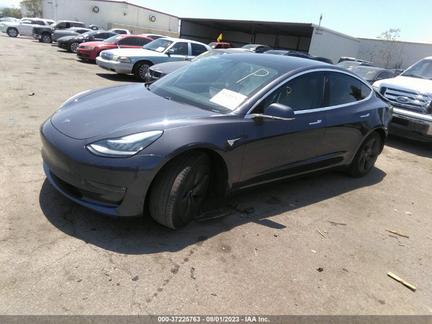 5YJ3E1EB0LF639189 Tesla Model 3  2