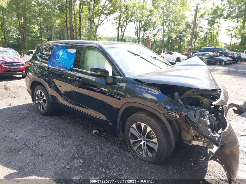 2021 TOYOTA HIGHLANDER HYBRID XLE - 5TDGBRCH5MS537075