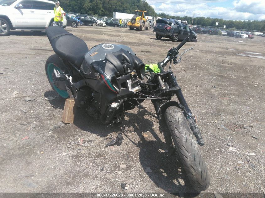 2022 YAMAHA MT09 - JYARN71E4NA002990