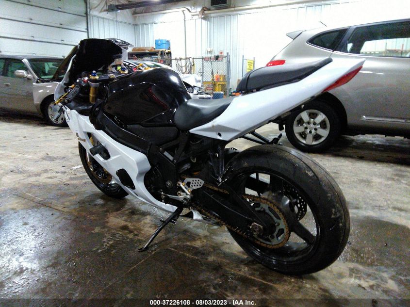 2004 SUZUKI GSX-R600 K - JS1GN7CA642103604
