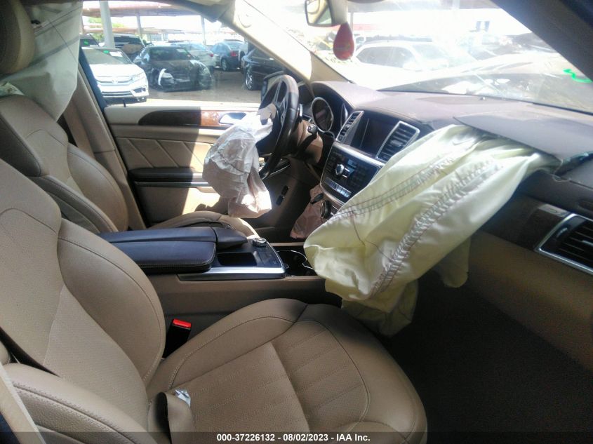 2013 MERCEDES-BENZ GL 450 4JGDF7CE6DA251097