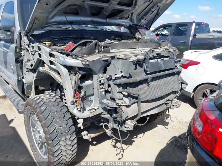 2015 FORD SUPER DUTY F-250 SRW LARIAT/PLATINUM - 1FT7W2BT4FEC09219