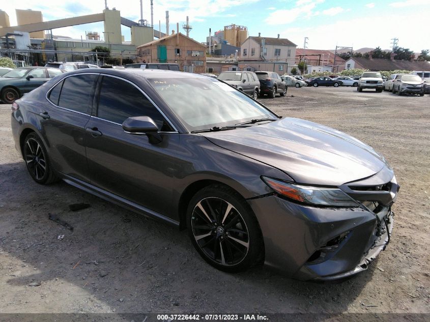 2018 TOYOTA CAMRY XSE - 4T1B61HK3JU096442