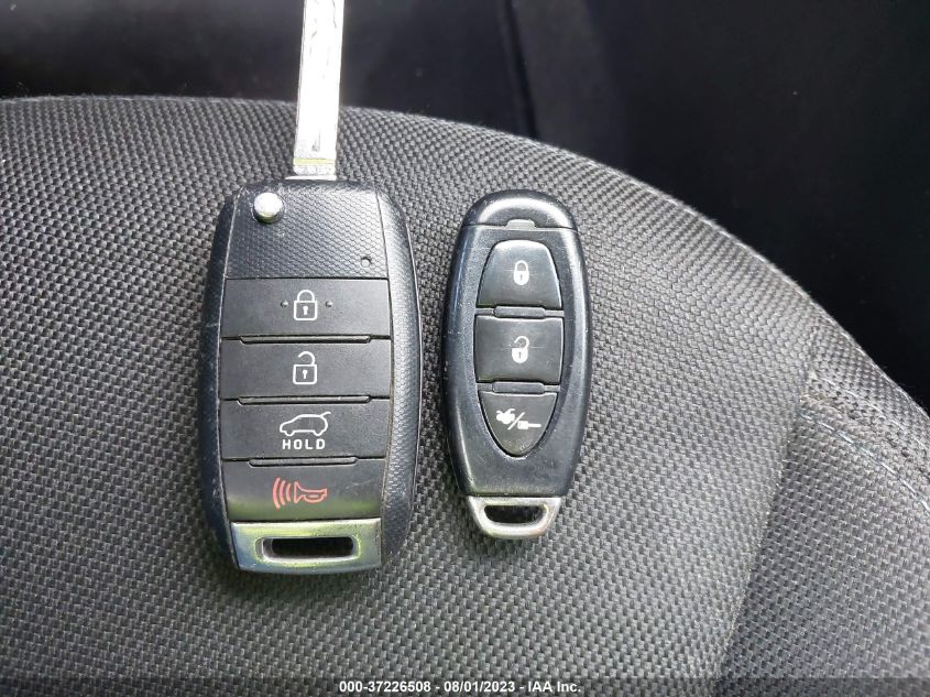 2016 KIA SPORTAGE LX - KNDPBCAC7G7836005