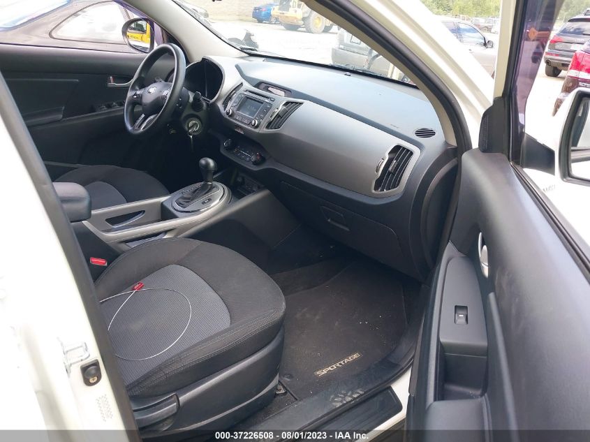 2016 KIA SPORTAGE LX - KNDPBCAC7G7836005