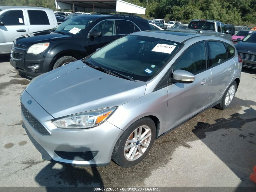 2015 FORD FOCUS SE - 1FADP3K21FL204431