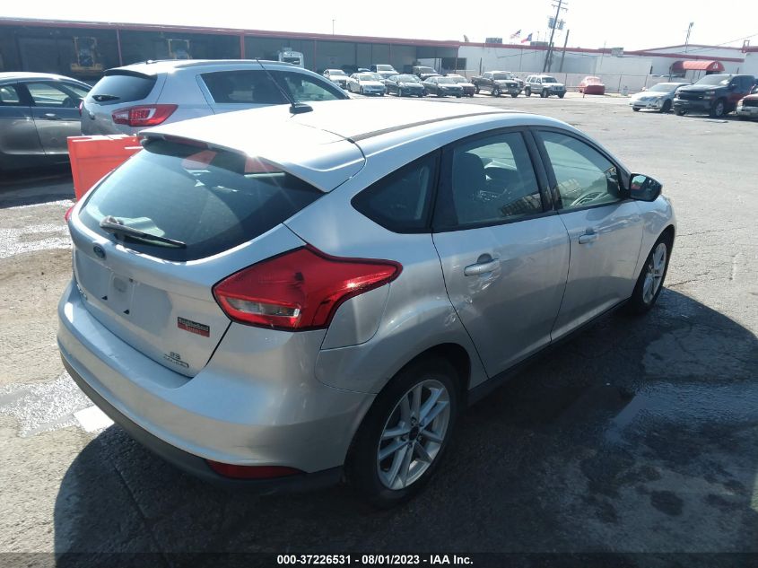 2015 FORD FOCUS SE - 1FADP3K21FL204431