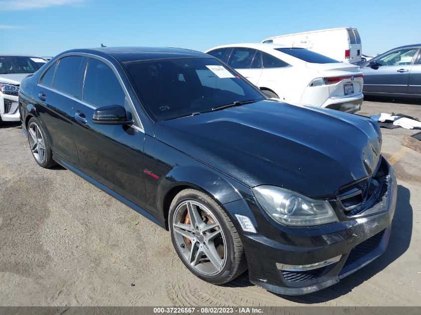 2013 MERCEDES-BENZ C-CLASS C 63 AMG - WDDGF7HB1DA873077