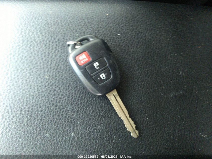 2013 TOYOTA RAV4 XLE - 2T3RFREV8DW030735