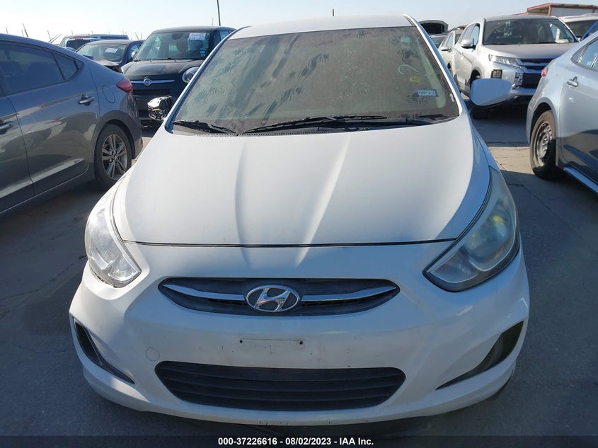 VIN KMHCT4AE1HU366572 2017 HYUNDAI ACCENT SE