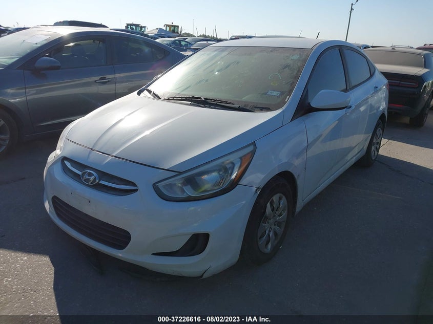 VIN KMHCT4AE1HU366572 2017 HYUNDAI ACCENT SE