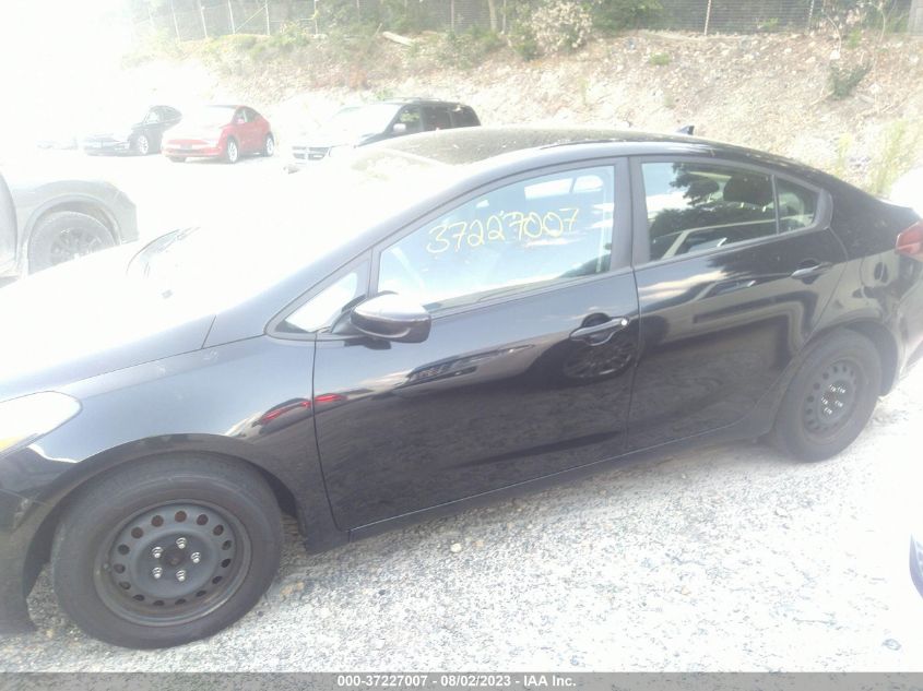 2017 KIA FORTE LX - 3KPFK4A71HE097428