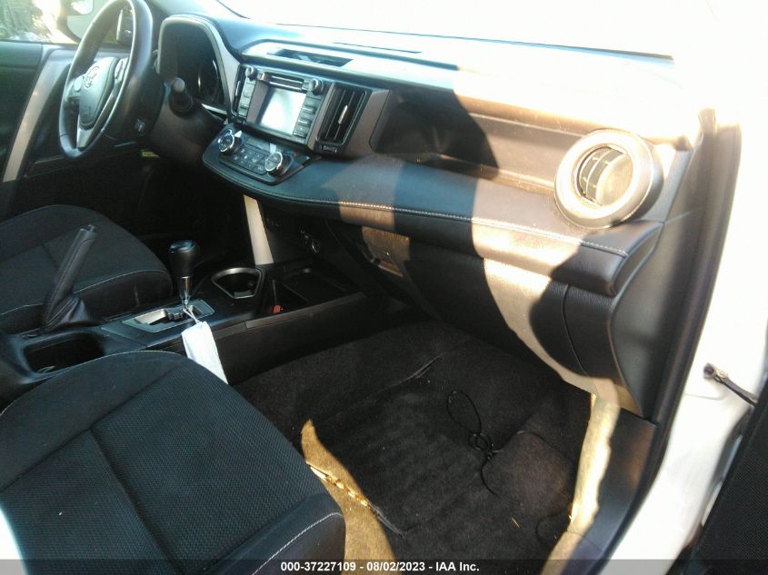 2016 TOYOTA RAV4 HYBRID XLE - JTMRJREV5GD020311