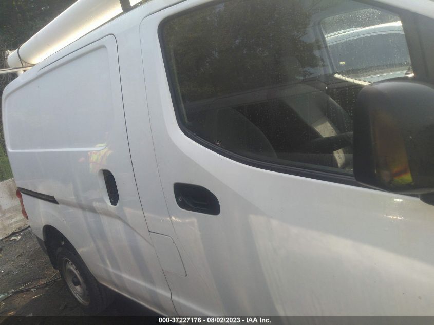 2014 NISSAN NV200 S - 3N6CM0KN2EK696920