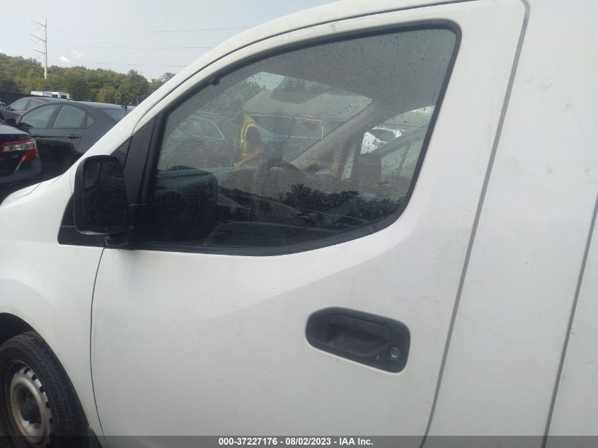 2014 NISSAN NV200 S - 3N6CM0KN2EK696920
