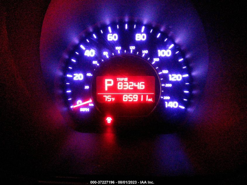 2014 KIA SOUL + - KNDJP3A51E7706646