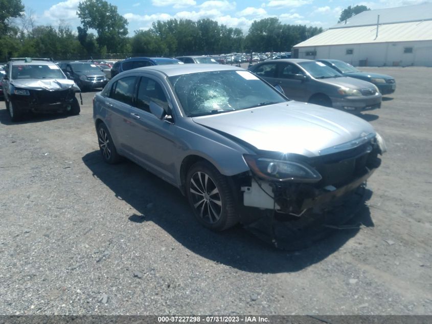 2013 CHRYSLER 200 TOURING - 1C3CCBBG0DN747301