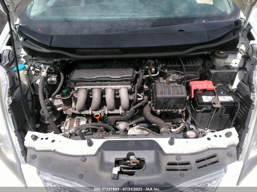 2013 HONDA FIT - JHMGE8H38DC061127