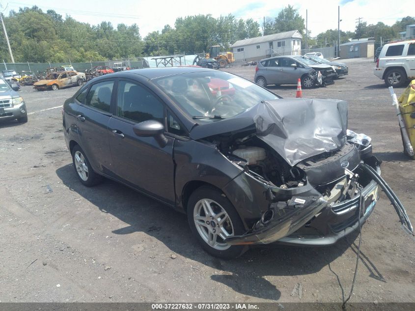 2018 FORD FIESTA SE - 3FADP4BJXJM127899