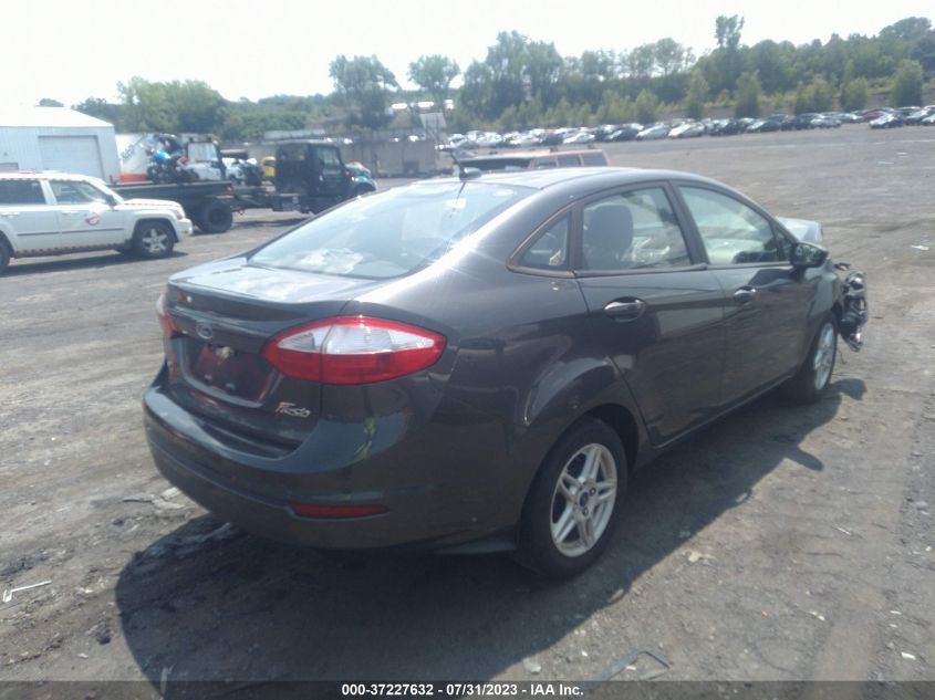 2018 FORD FIESTA SE - 3FADP4BJXJM127899