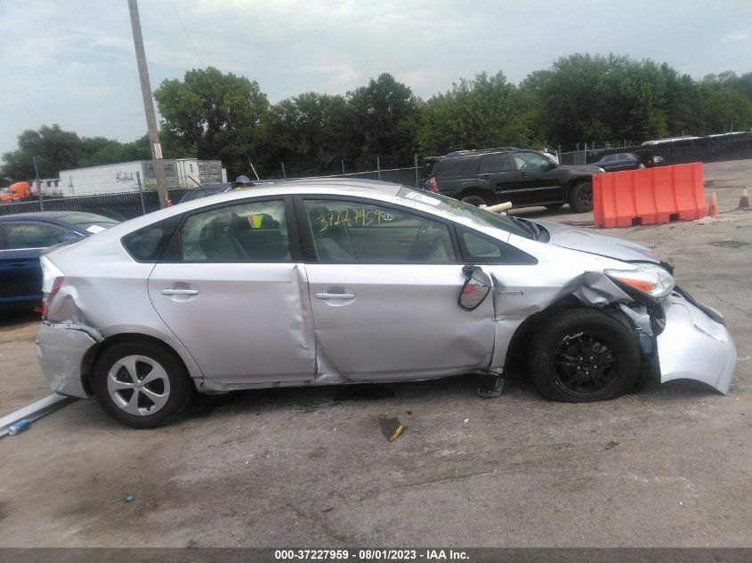2015 TOYOTA PRIUS FOUR - JTDKN3DU2F1873471
