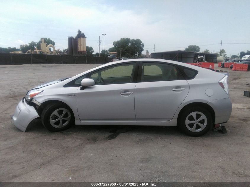 2015 TOYOTA PRIUS FOUR - JTDKN3DU2F1873471