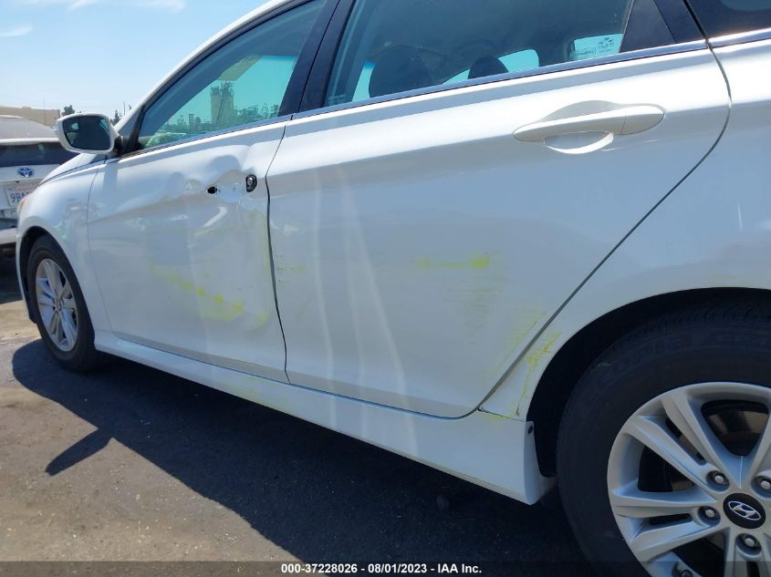 2014 HYUNDAI SONATA GLS - 5NPEB4AC8EH923918