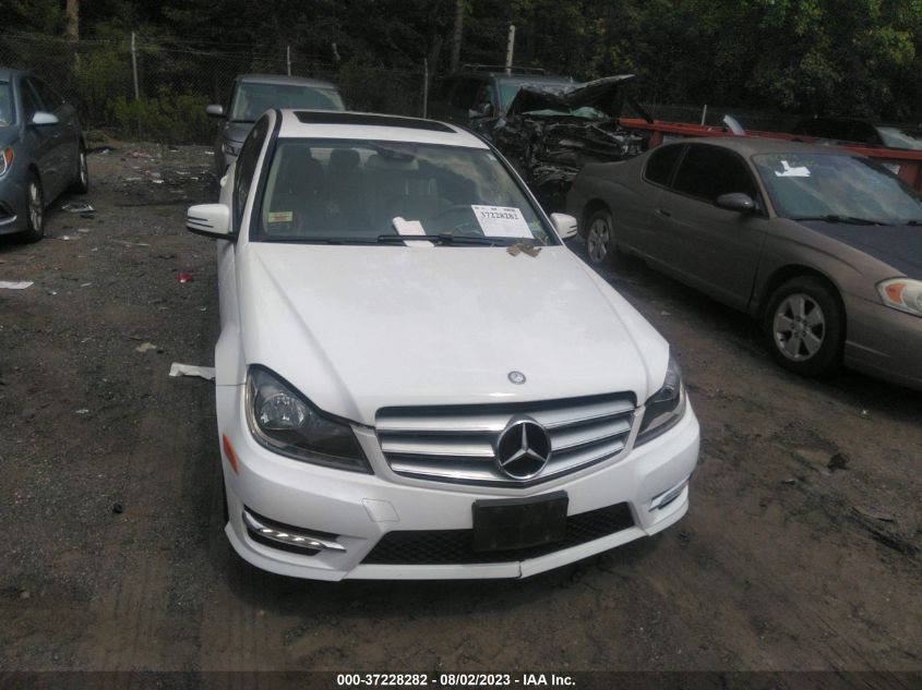 2013 MERCEDES-BENZ C-CLASS C 300 - WDDGF8AB8DR284268