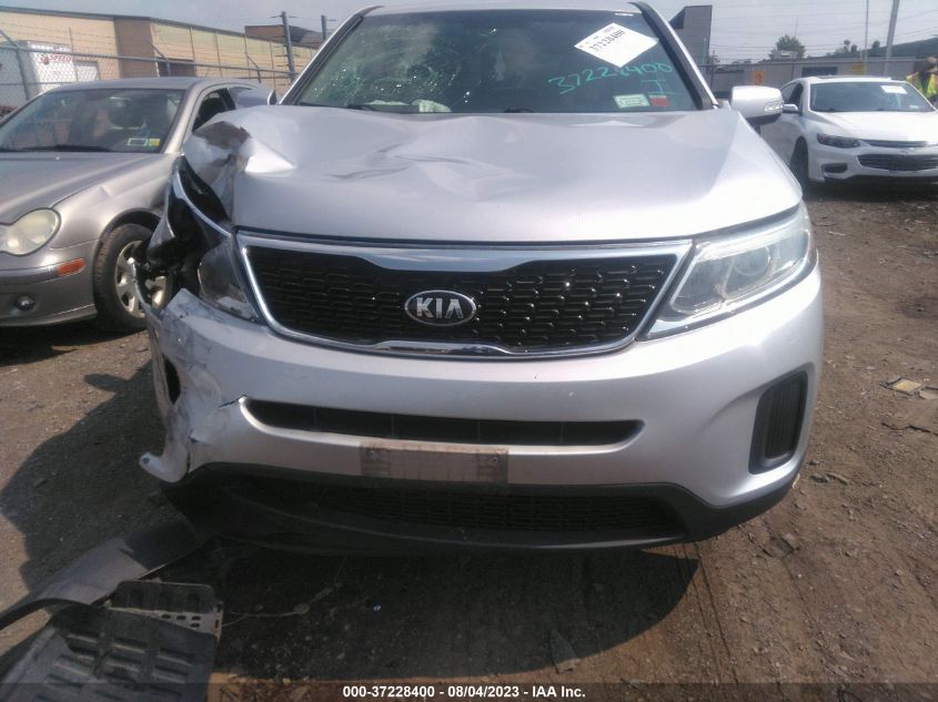 2014 KIA SORENTO LX - 5XYKT3A62EG426150