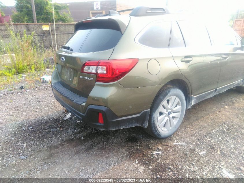 2018 SUBARU OUTBACK 2.5I PREMIUM - 4S4BSADC5J3308449