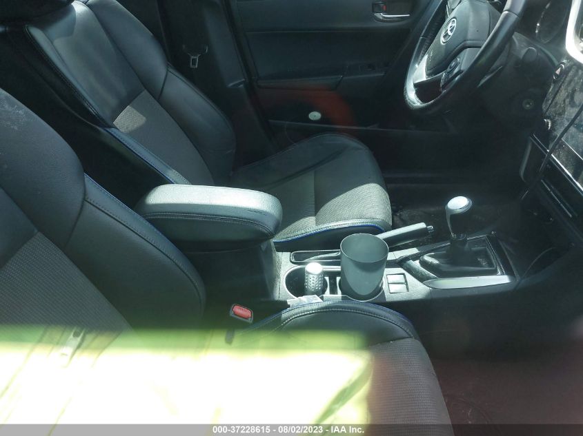 2018 TOYOTA COROLLA L/LE/XLE/SE/XSE - 5YFBURHE7JP843329