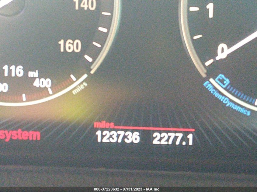 2017 BMW X4 XDRIVE28I - 5UXXW3C39H0T80082