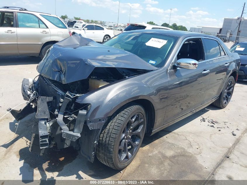 2019 CHRYSLER 300 LIMITED - 2C3CCAEG6KH585900