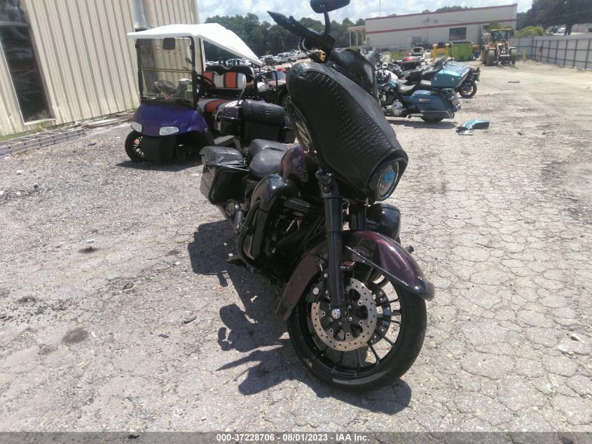 2005 HARLEY-DAVIDSON FLHT - 1HD1DDV135Y685913