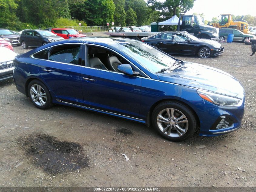 2019 HYUNDAI SONATA SPORT - 5NPE34AF9KH779735