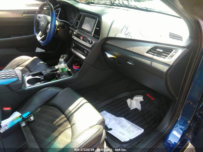 2019 HYUNDAI SONATA SPORT - 5NPE34AF9KH779735