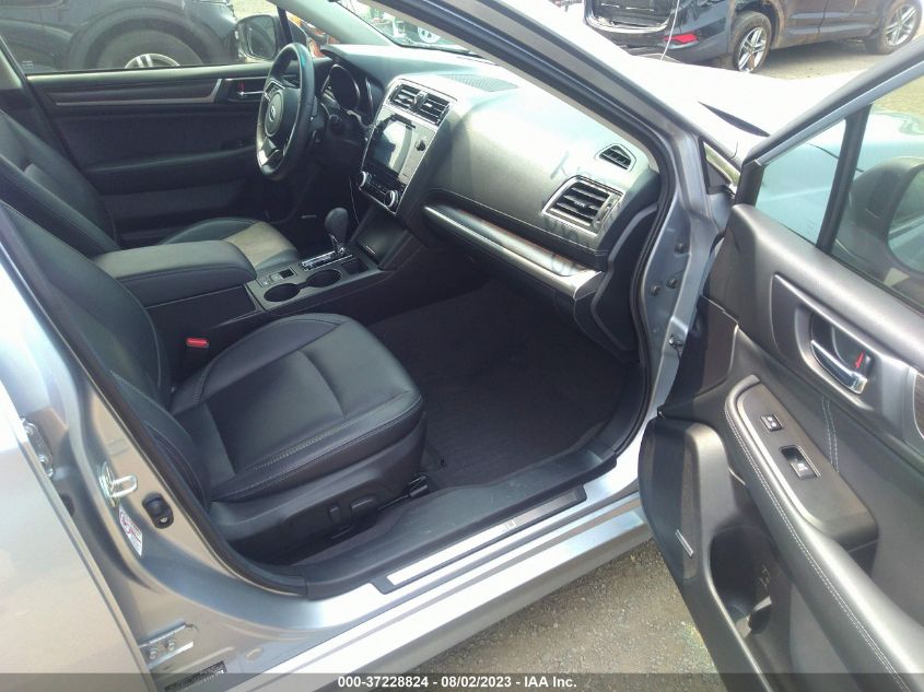 2019 SUBARU LEGACY LIMITED - 4S3BNAN69K3040432