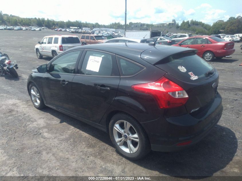 2014 FORD FOCUS SE - 1FADP3K28EL322152