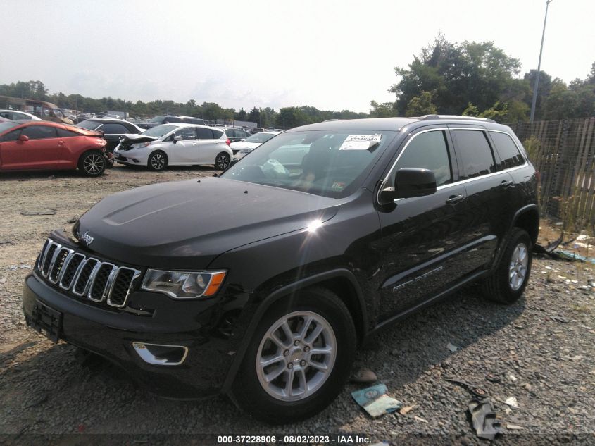 1C4RJEAG5LC252052 Jeep Grand Cherokee LAREDO E 2