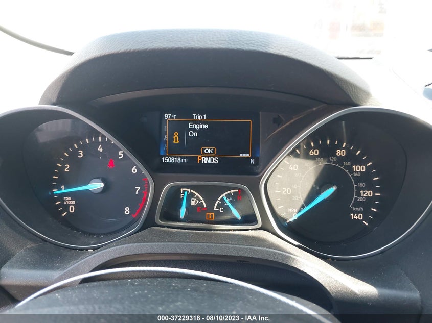 VIN 1FMCU0GD9HUC55482 2017 FORD ESCAPE SE