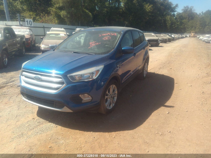 VIN 1FMCU0GD9HUC55482 2017 FORD ESCAPE SE