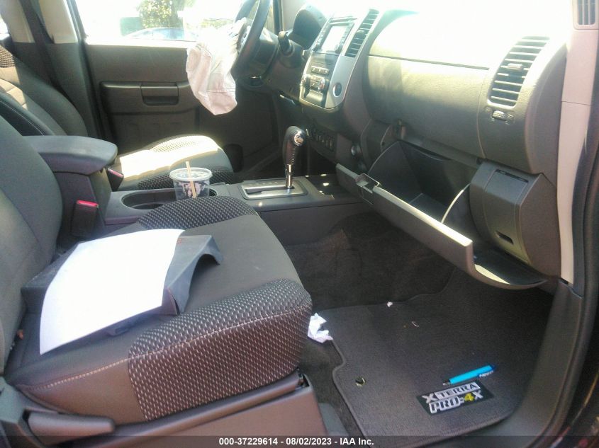 2015 NISSAN XTERRA X/S/PRO-4X - 5N1AN0NW9FN655378