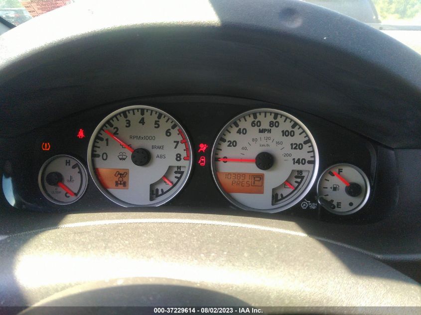 2015 NISSAN XTERRA X/S/PRO-4X - 5N1AN0NW9FN655378