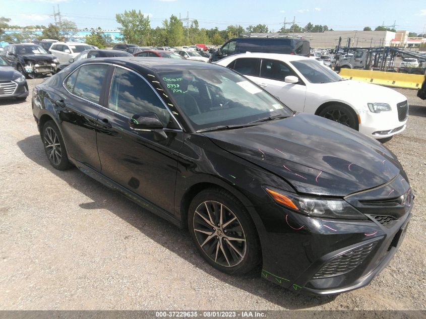 2022 TOYOTA CAMRY SE - 4T1G11BK6NU048338