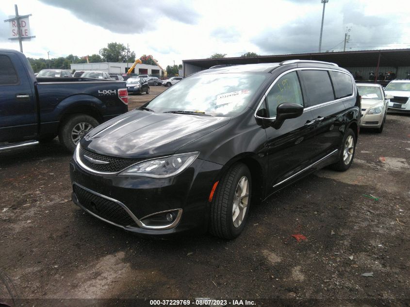 2C4RC1EG1HR550934 2017 CHRYSLER PACIFICA, photo no. 2