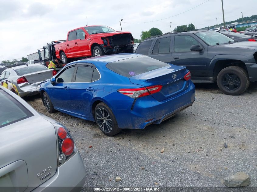 2018 TOYOTA CAMRY L/LE/XLE/SE/XSE - 4T1B11HK6JU086051