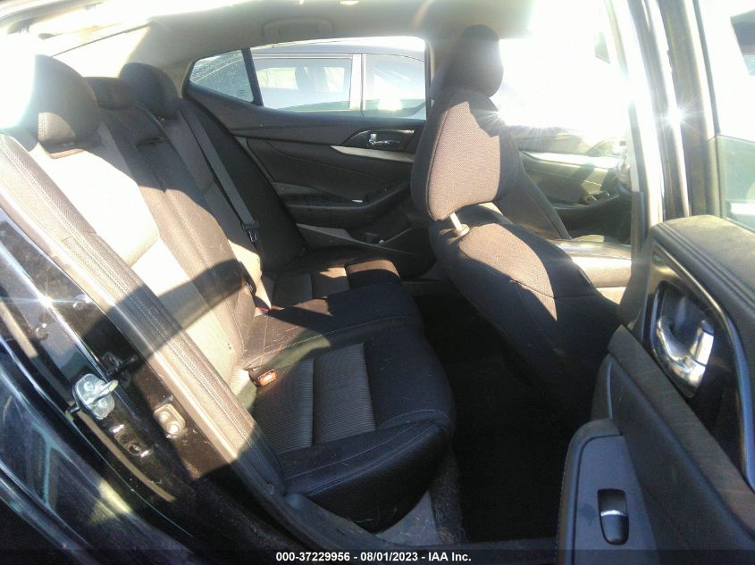 2016 NISSAN MAXIMA 3.5 S - 1N4AA6AP2GC412404