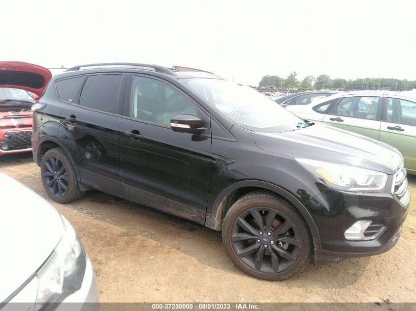 2017 FORD ESCAPE TITANIUM - 1FMCU9J93HUE99220