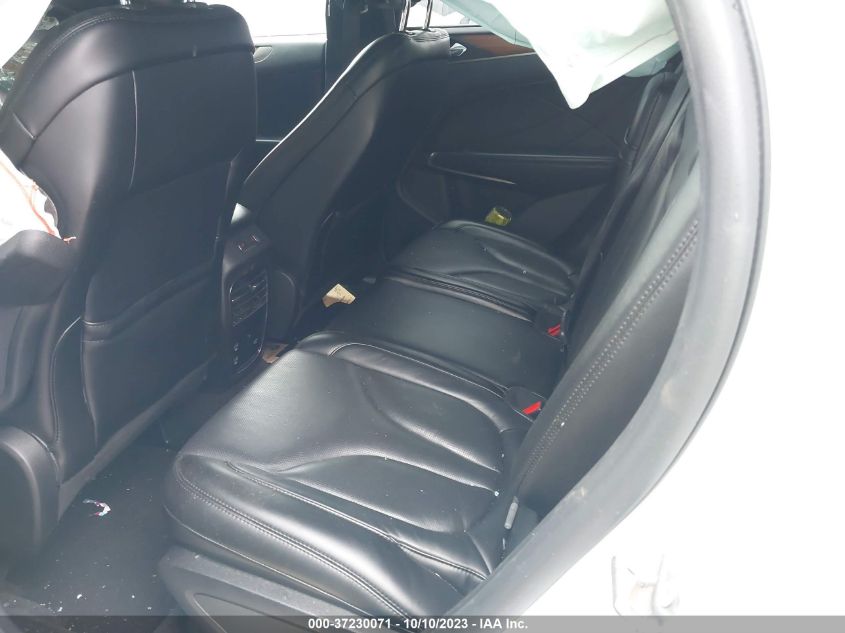 2019 LINCOLN MKC RESERVE - 5LMCJ3D9XKUL37154